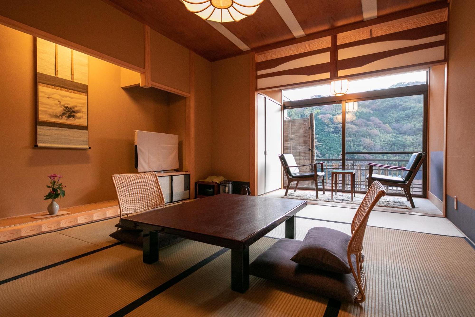 Fukiya Ryokan Yugawara Exterior photo
